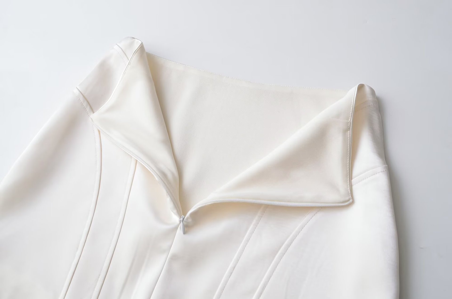Jupe en satin blanc chic pour femme, moulante et sexy, idéale pour les soirées, coupe ajustée, élégante pour le bureau, style crayon, Faldas 2026