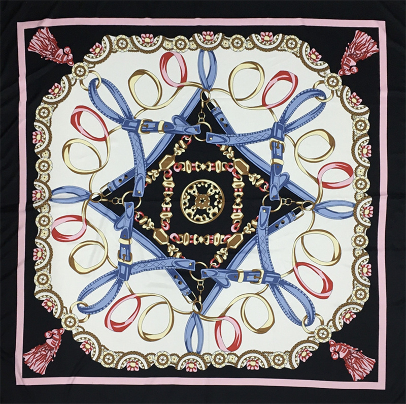 Foulard en soie femmes grands châles ceinture chaîne impression carré Bandana luxe foulard musulman Hijab écharpe femme Foulards 130CM