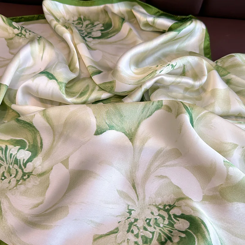 Écharpe carrée à imprimé floral vert pour femme, foulard en satin doux, bandeau femme, bandeau de sauna, hijab, décoration de mode, 70x70cm