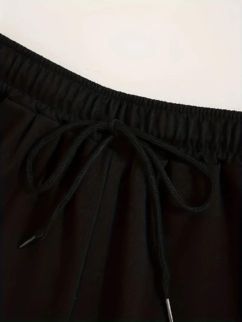 Shorts de sport pour hommes style streetwear avec imprimé signature britannique, parfaits pour les festivals de musique en plein air et les sorties décontractées dans les rues