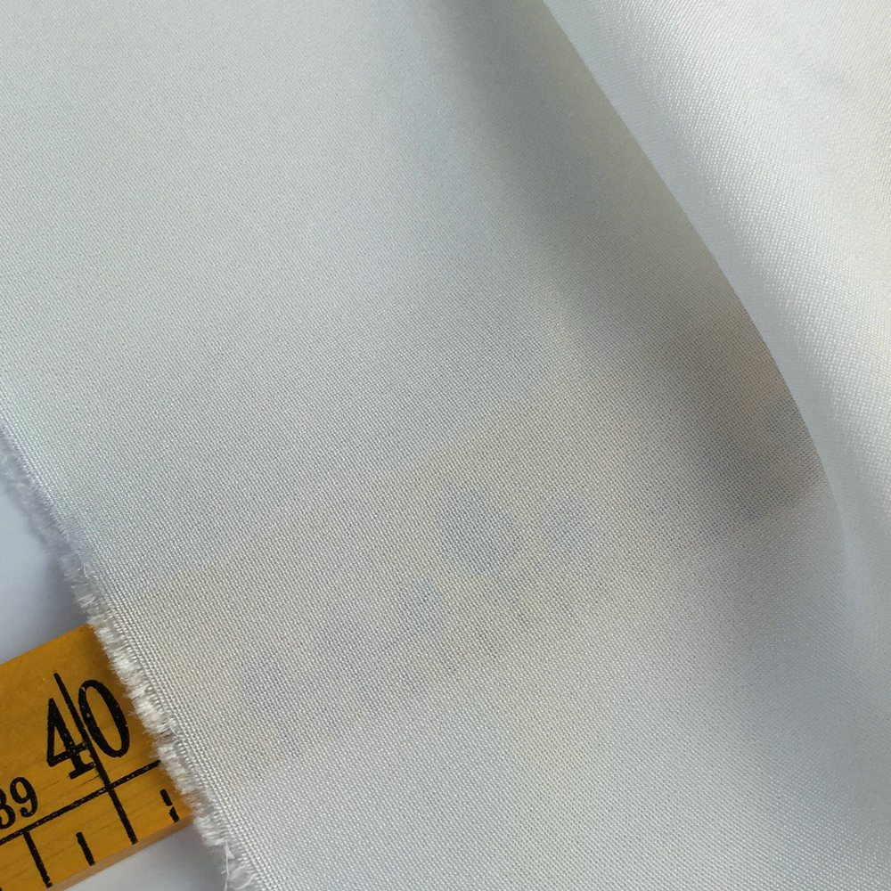 Tissu 100% naturel 40 MM en soie CDC Crêpe de Chine blanc cassé, matériaux de luxe pour vêtements et robes, tissu crêpe lourd en soie véritable douce