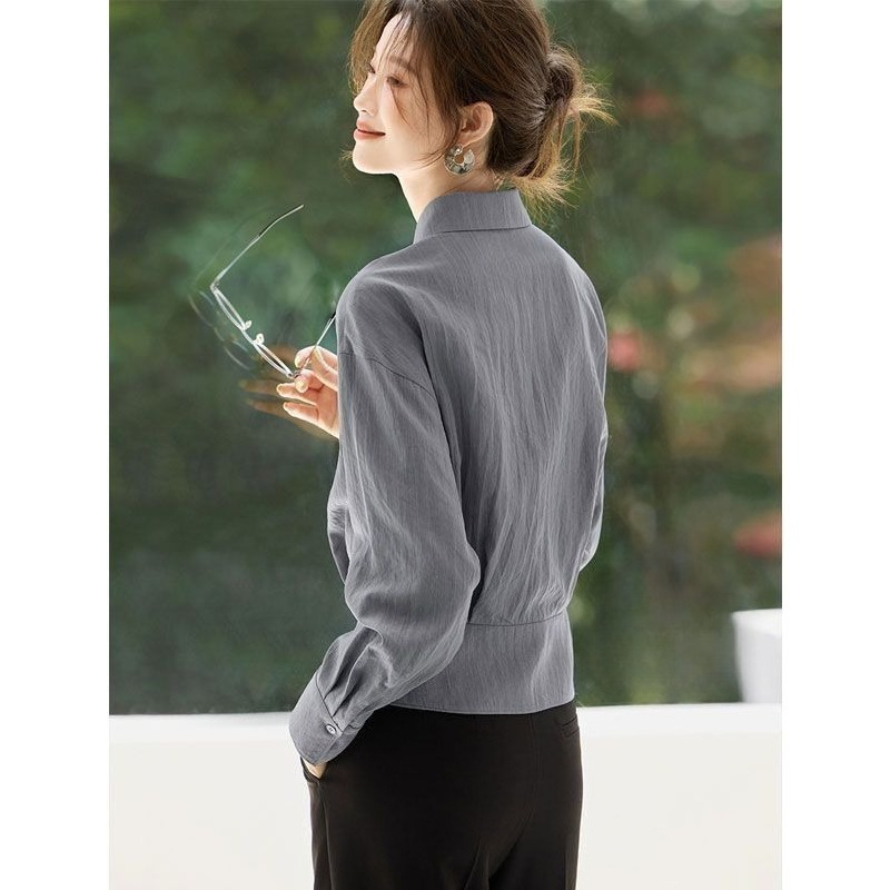 Chemisier élégant à manches longues pour femme, col à revers, coupe ajustée, idéal pour le bureau, respirant, pour l'été et le printemps