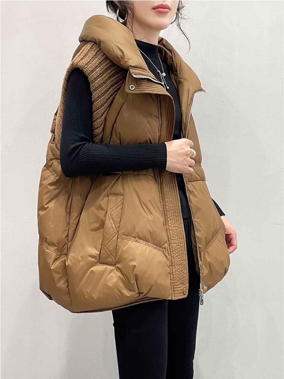 Nouvelle collection automne 2026 – Gilet sans manches en coton tricoté à capuche pour femme, style européen et américain, idéal pour l'export.