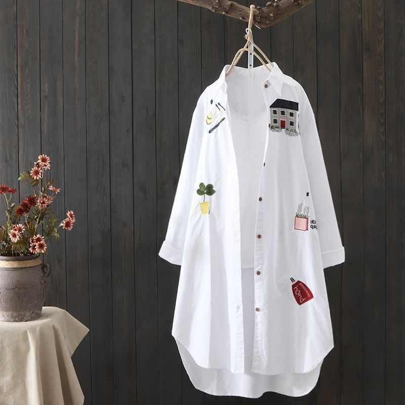 Manteau de protection solaire brodé à manches longues pour femmes, chemise boutonnée mi-longue, manteau fin, haut blanc à manches roulées