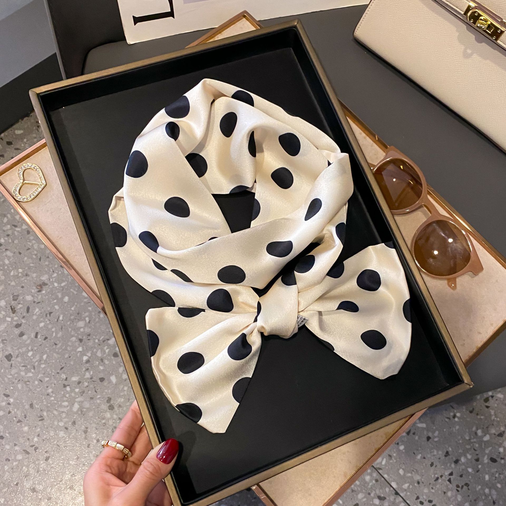 Foulard Long en soie pour femmes, Design de luxe, bandeau en Satin doux, Foulard pour cheveux, cravate au cou, foulards slim pour dames