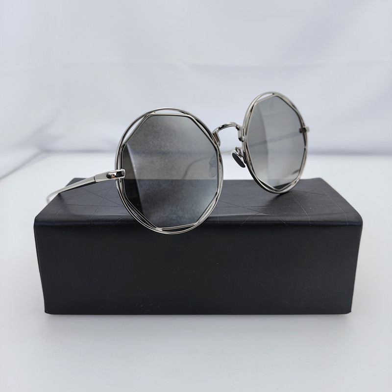 Lunettes de soleil rondes en métal pour femmes et hommes, lunettes de soleil à grande monture, lunettes argentées, mode féminine, UV400, 2024