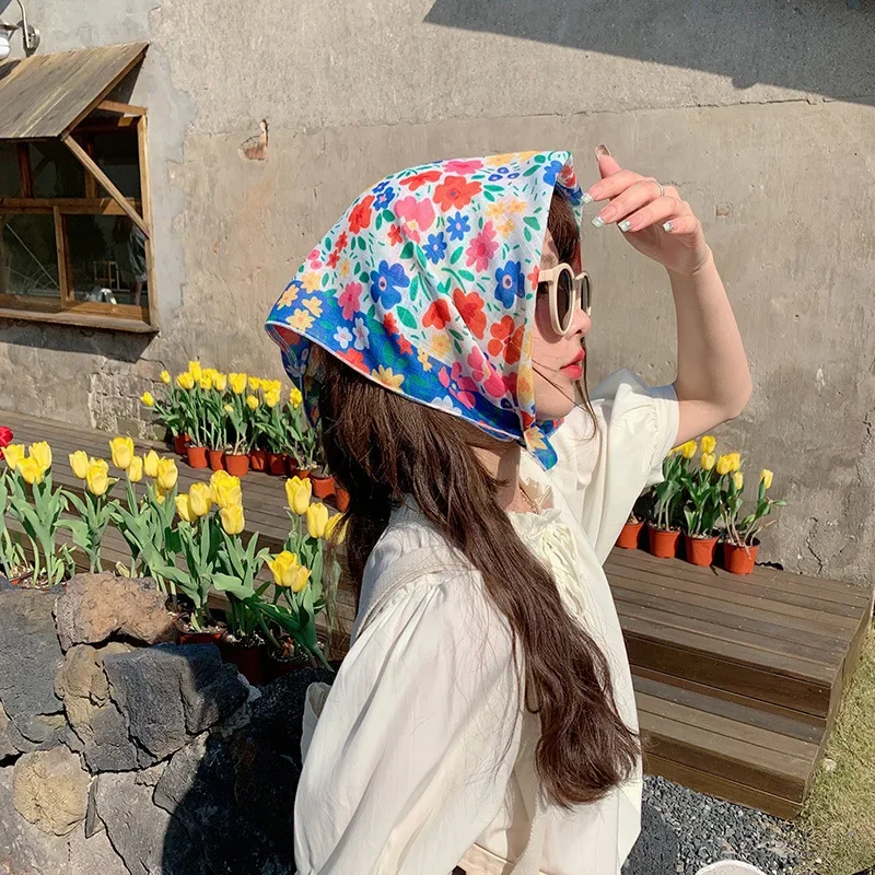 Foulard Bandana en coton pour femmes, petit Hijab imprimé Floral, mouchoir pour cheveux, bandeaux carrés de 55cm, foulards de cou