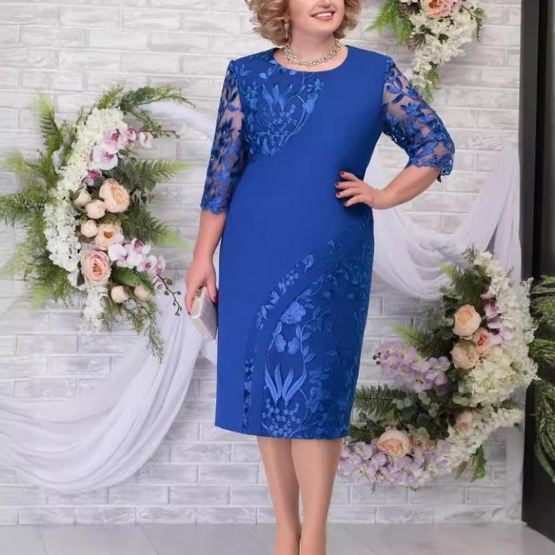 Robe de soirée brodée grande taille pour femme, col rond, manches sept-quarts, coupe ajustée, style cocktail