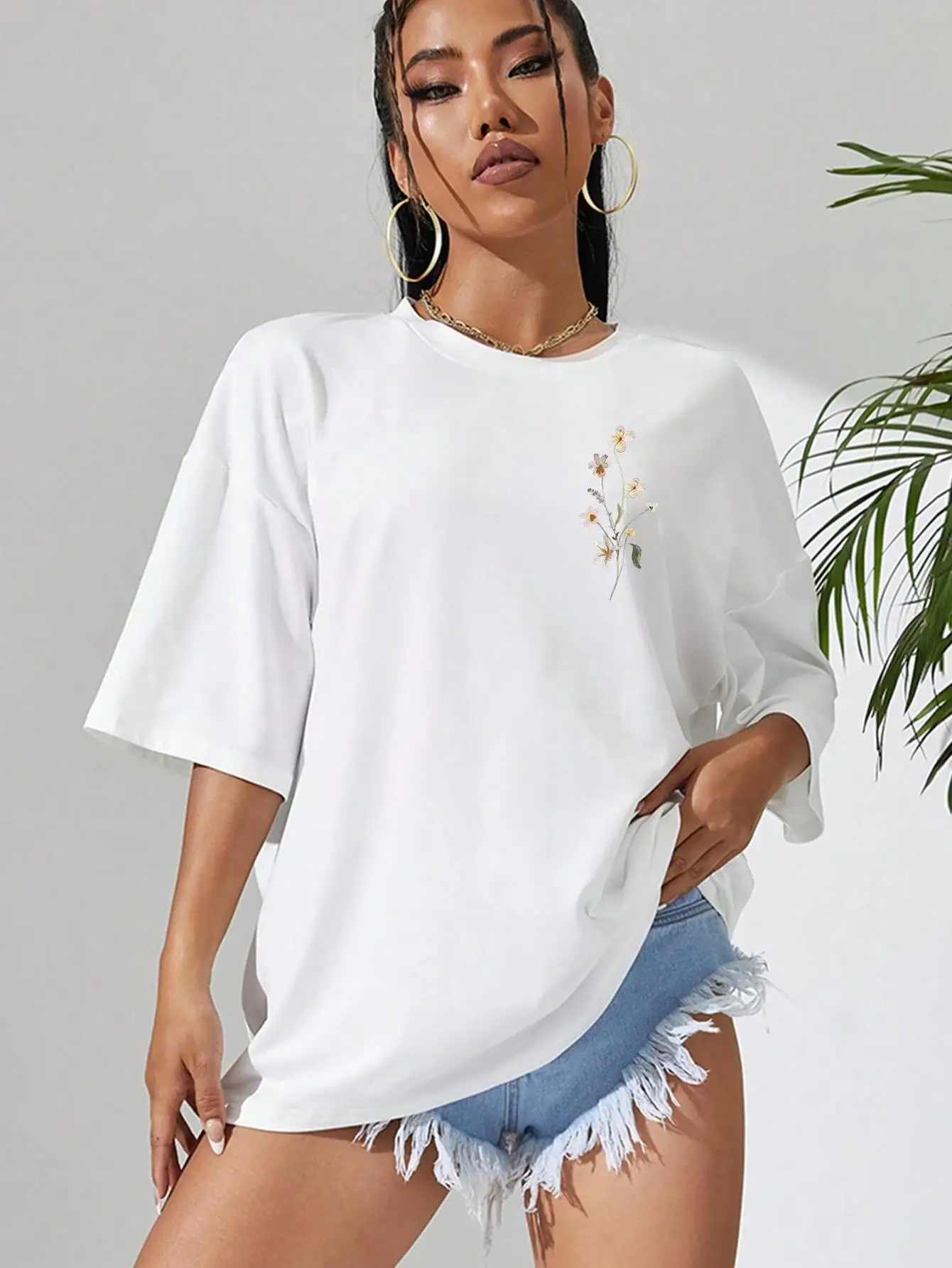 Mode américaine Ins belle fleur grappe impression coton femmes T-shirt été décontracté respirant doux ample haut confortable