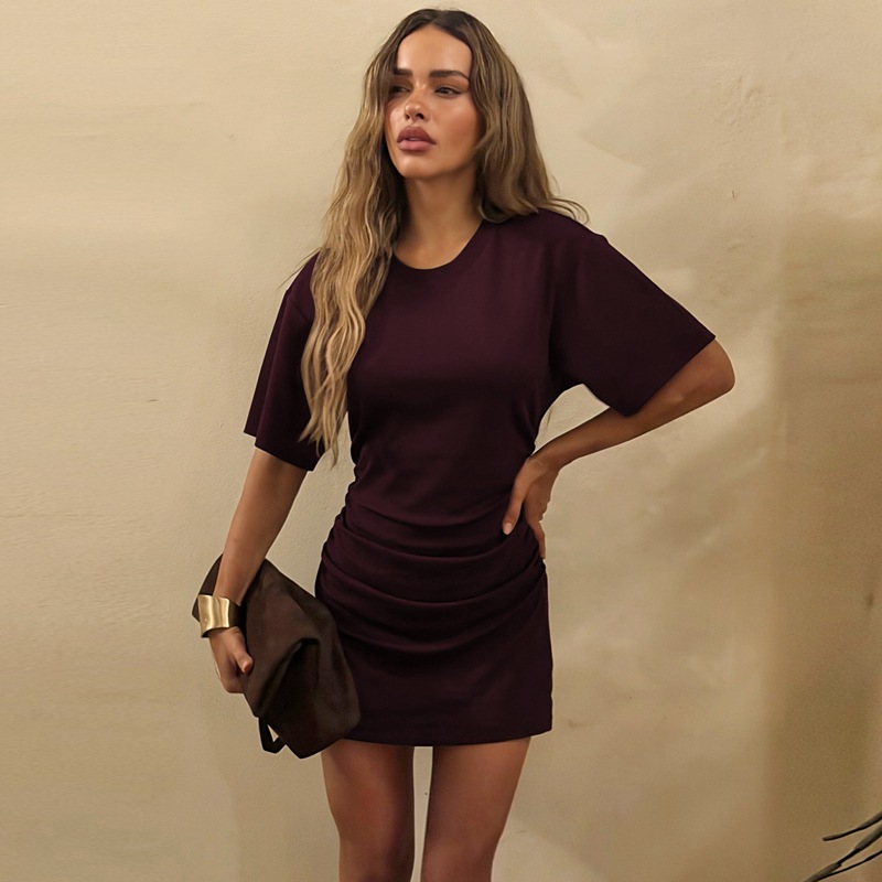 Vêtements pour femmes, nouveau produit d'automne 2026, à la mode et polyvalent, Simple, taille plissée et robe fine