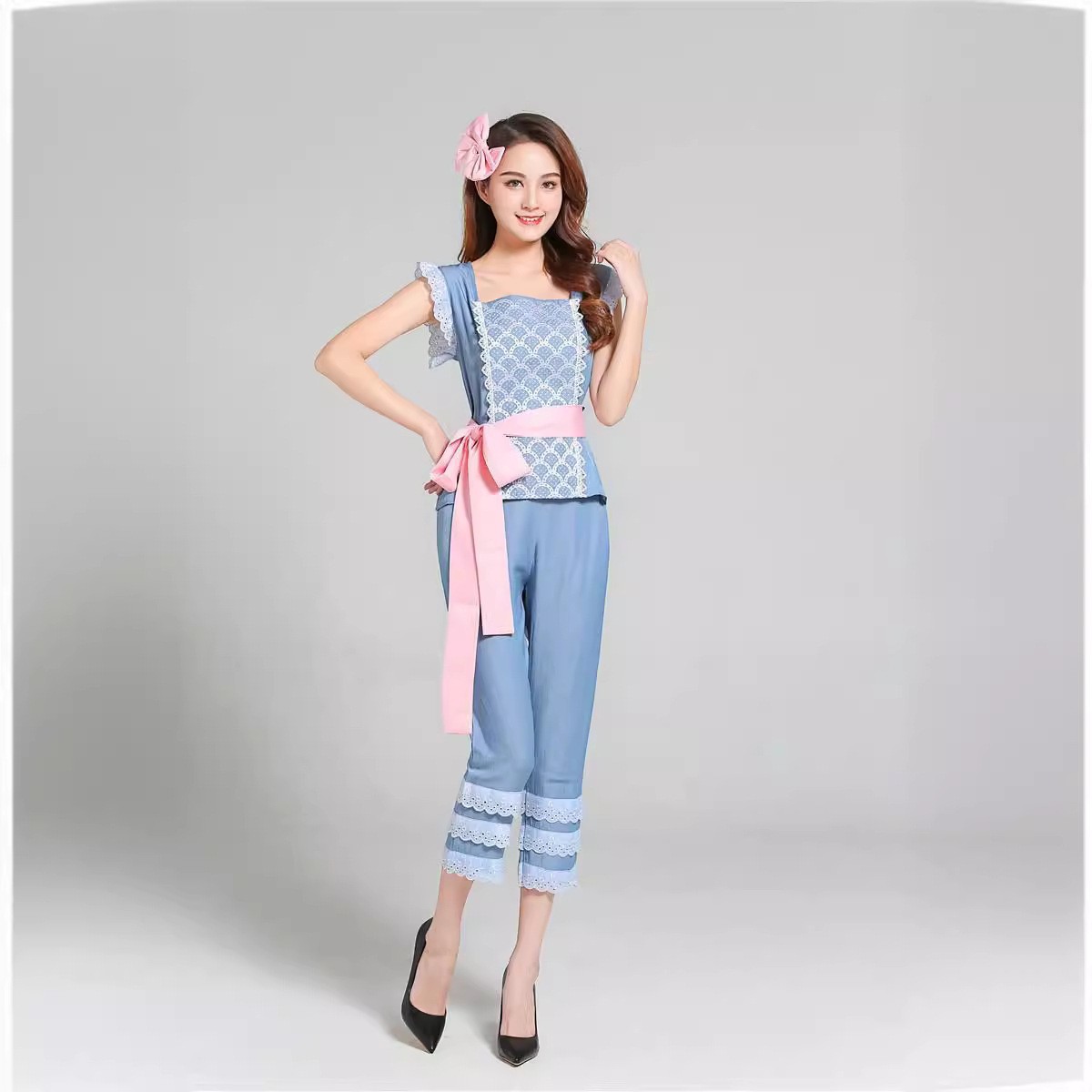 Costume de cosplay Anime Bo Peep pour femme, ensemble complet de bergère Bo Peep (haut, pantalon, cape) pour Halloween ou uniforme