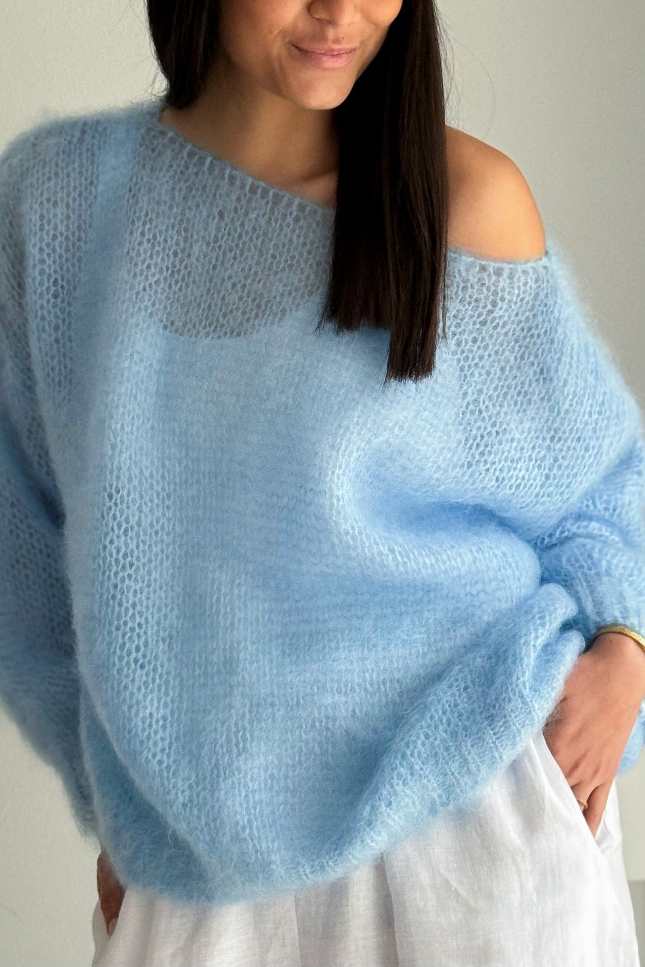 Pull décontracté pour femmes, doux et confortable, épaules dénudées, léger, tenue confortable pour printemps et automne, usage quotidien