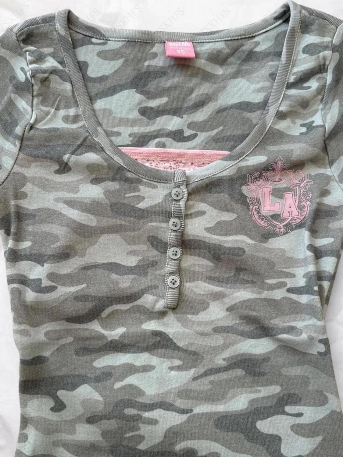 T-shirts camouflage, mode urbaine, tendance quotidienne, sexy, coupe ajustée, bordure en dentelle, manches courtes, style américain, vintage, décontracté, tops Y2k punk.