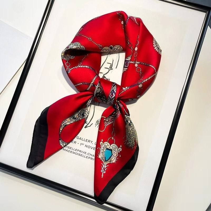 Petit foulard carré rouge en soie pour femme, foulard imprimé lettres 70 cm, foulard carré à porter sur l'épaule, foulard en gros, accessoires pour cheveux