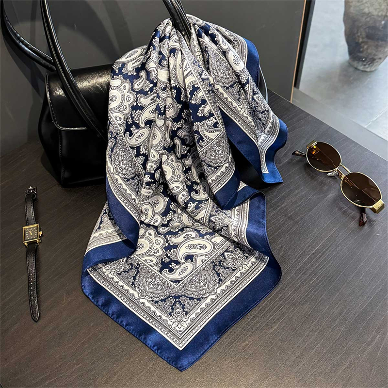 100% foulard en soie femmes motif Paisley carré foulards en soie de mûrier dame sac poignée enveloppement cravate foulard Bandana luxueux bandes de cheveux